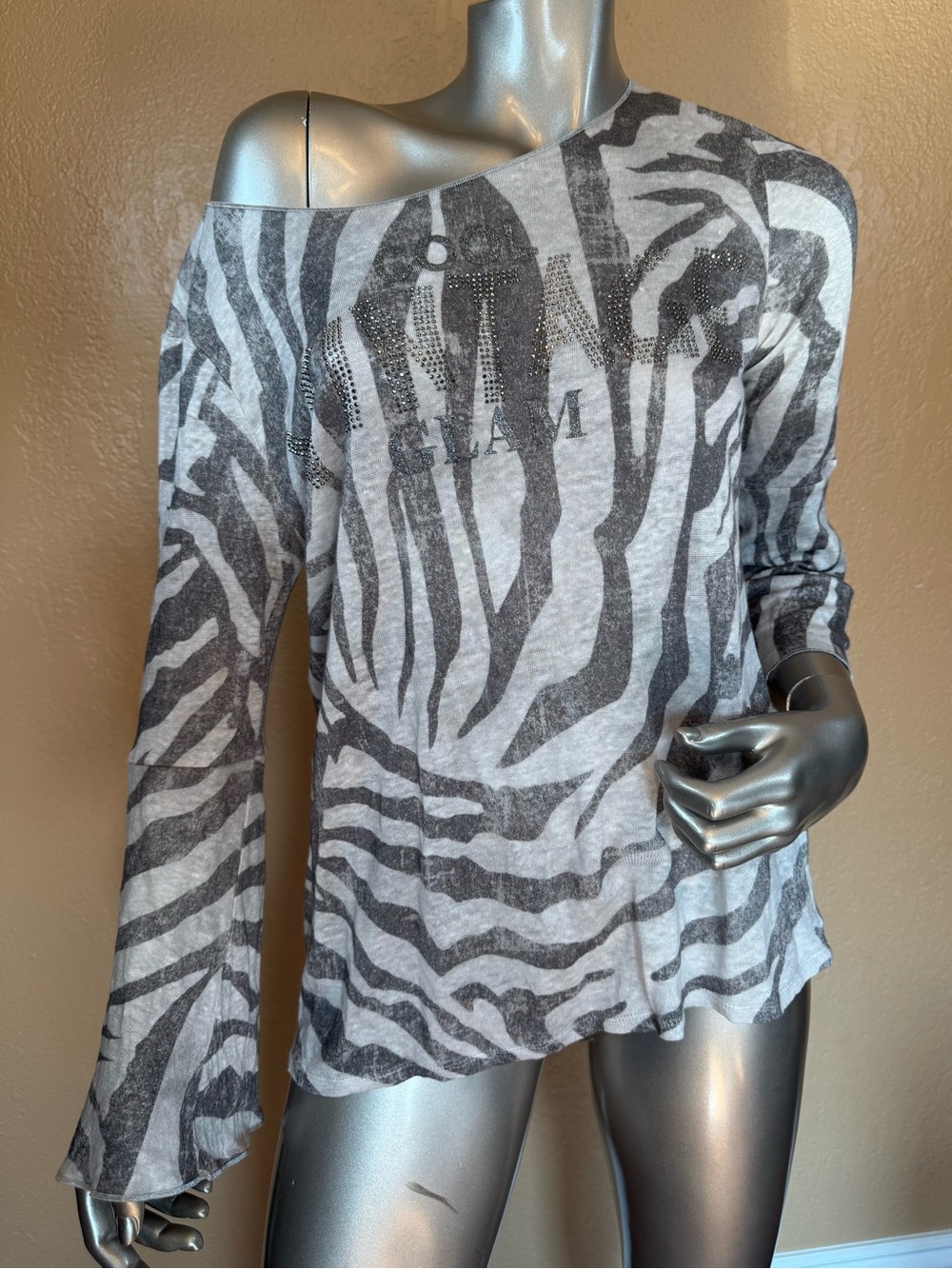 Monari Italia 100% Linen Gray Zebra Print Graffic Bell Sleeve Woman’s Top